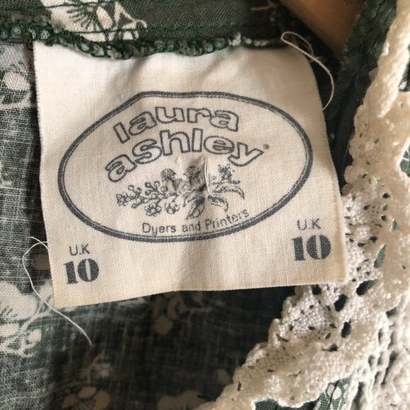 Laura Ashley vintage 1970s printers & dyers green floral prairie maxi dress 2 4 - Picture 9 of 12